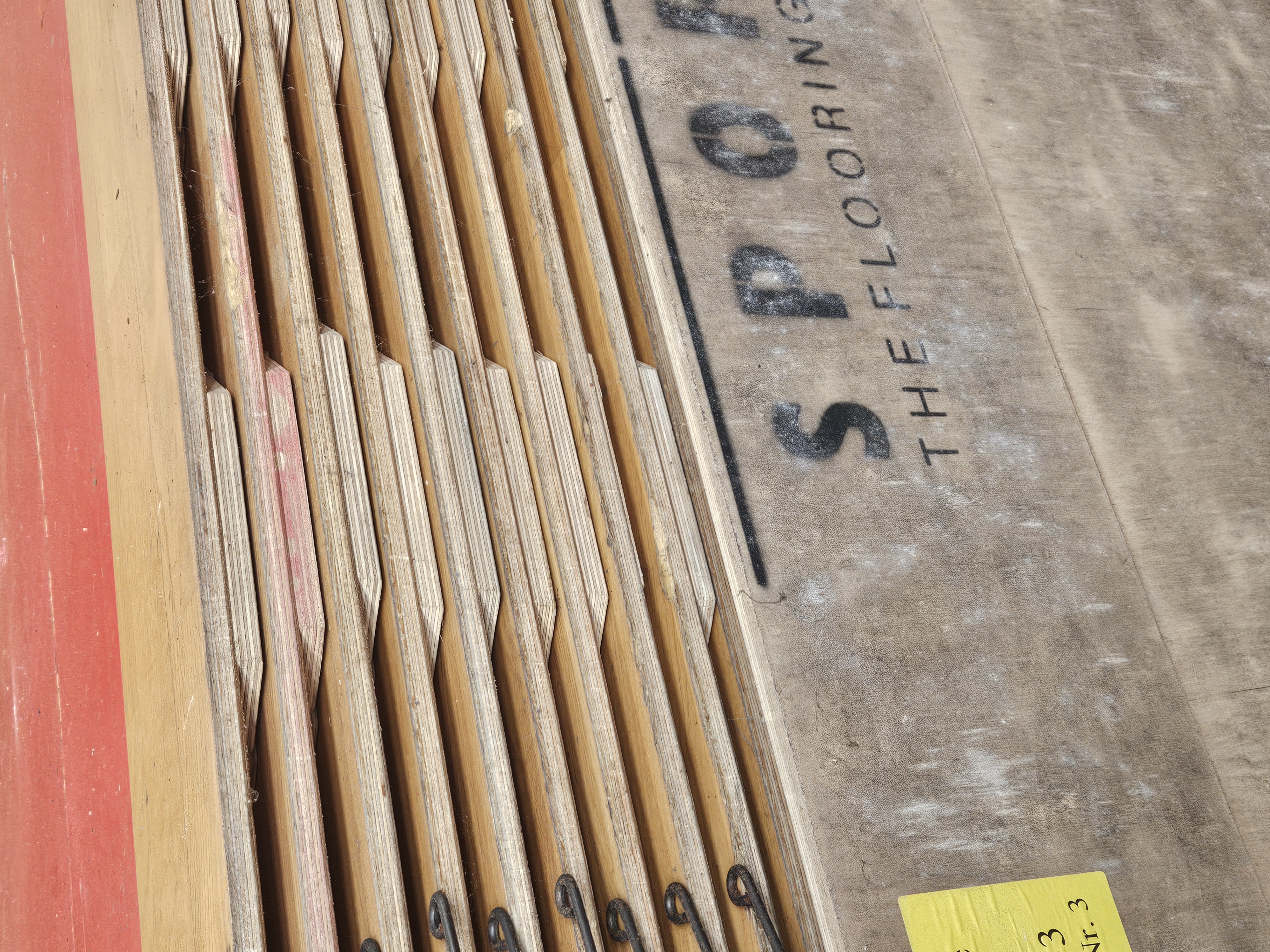 Layered construction of HARO flooring panels